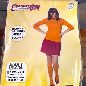 Velma Halloween costume XS.